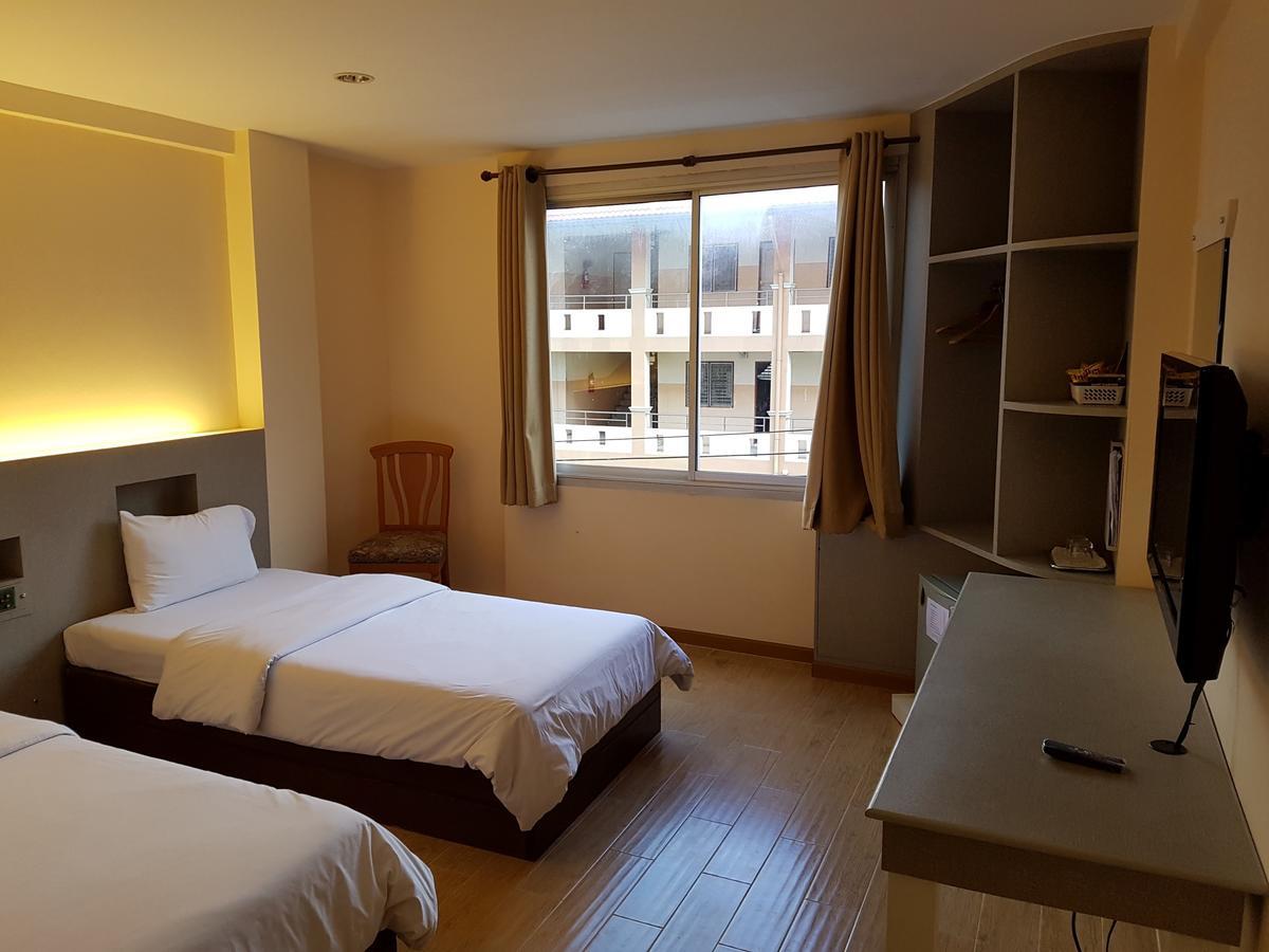 K.S.Pavilion Hotel ناخون راتشاسيما المظهر الخارجي الصورة