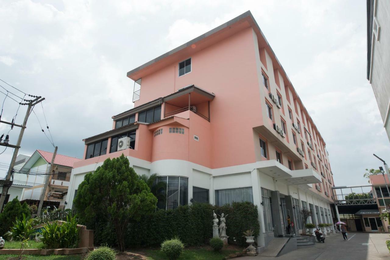 K.S.Pavilion Hotel ناخون راتشاسيما المظهر الخارجي الصورة