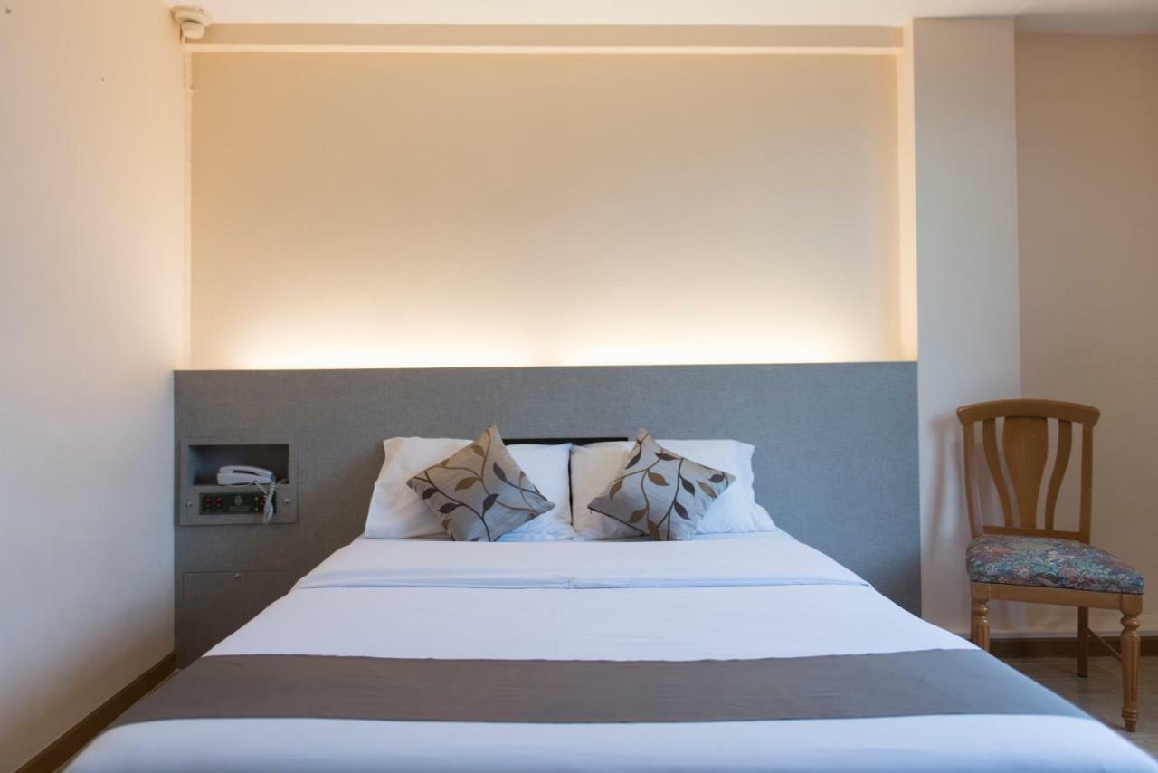 K.S.Pavilion Hotel ناخون راتشاسيما المظهر الخارجي الصورة