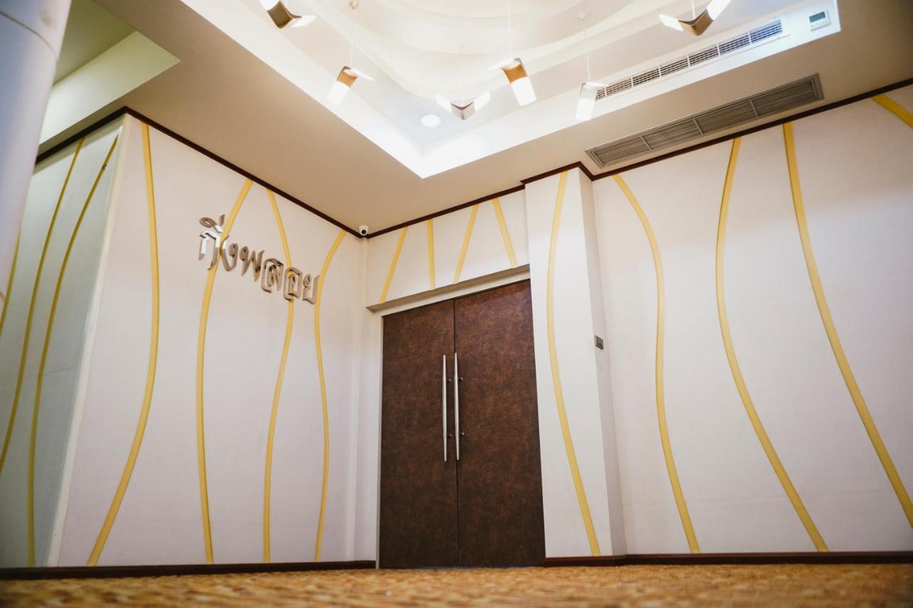 K.S.Pavilion Hotel ناخون راتشاسيما المظهر الخارجي الصورة