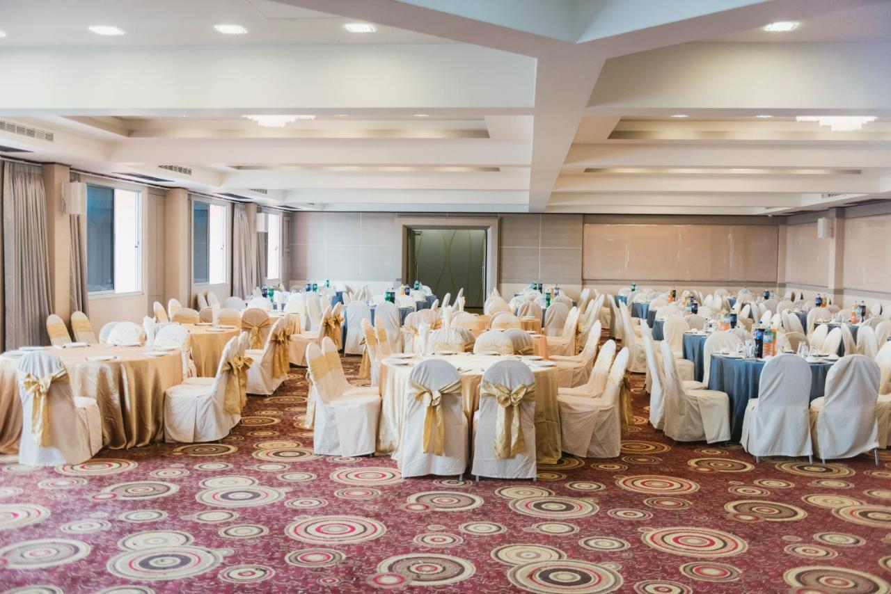 K.S.Pavilion Hotel ناخون راتشاسيما المظهر الخارجي الصورة